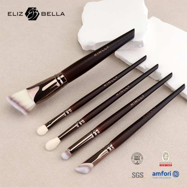 ODM/OEM Cosmetic Brush – Flat Top Synthetic Bristles, Aluminum Ferrule, Elegant Wooden Handle – Your Logo