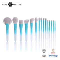 Luxury Meets Function: Synthetic Brushes in Branded Paper Box – Plastic Handle Elegance or Wooden Durability