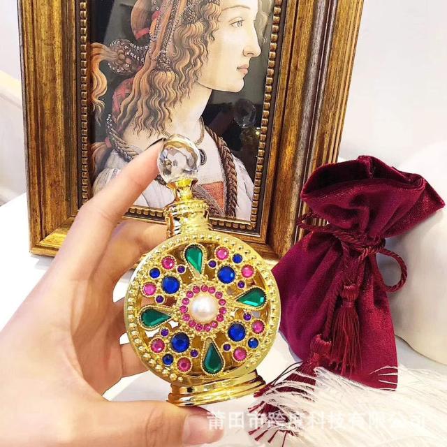 跨度爆款 LIZEALUCKY 復古花式金色 15 毫升 女性香水