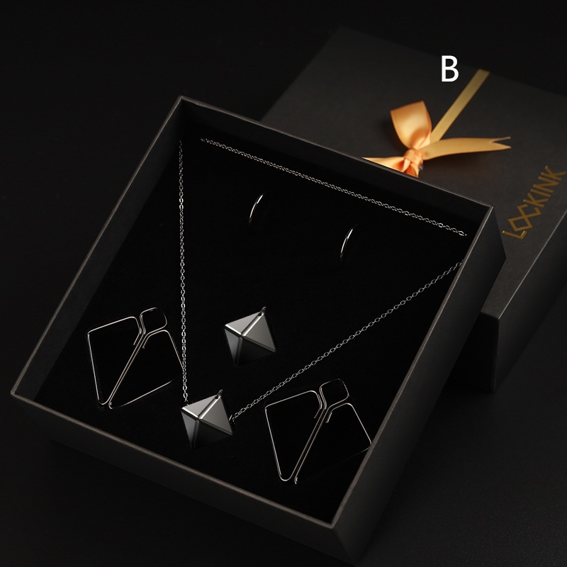 Nipple Clip Series