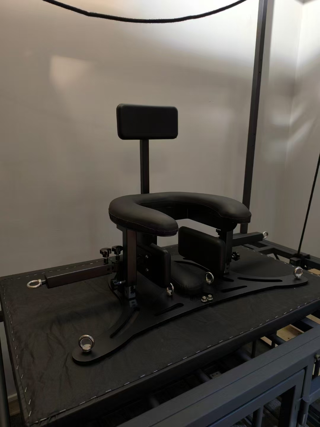Toilet chair