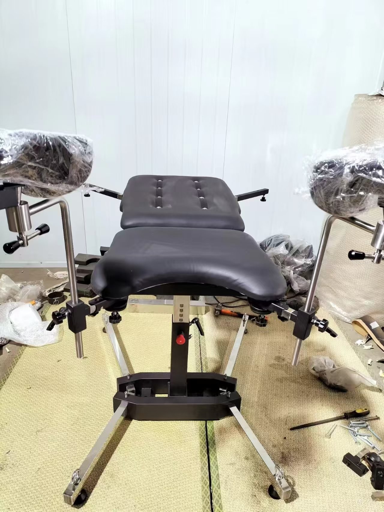 Basic style chair