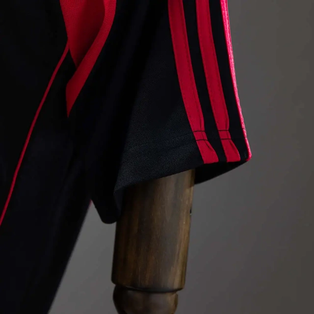 Retro AC Milan 00/01 Third Away Jersey