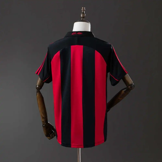 Retro AC Milan 00/02 Home Jersey