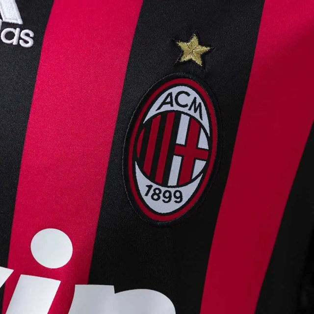 Retro AC Milan 08/09 Home Jersey