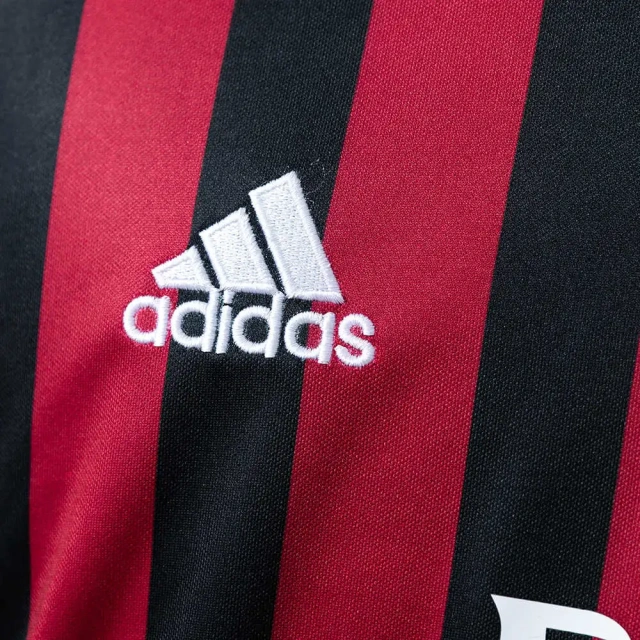 Retro AC Milan 16/17 Home Jersey