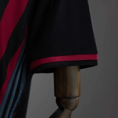 Retro AC Milan 16/17 Home Jersey