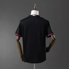 Retro AC Milan 16/17 Home Jersey