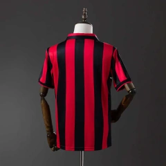 Retro AC Milan 16/17 Home Jersey