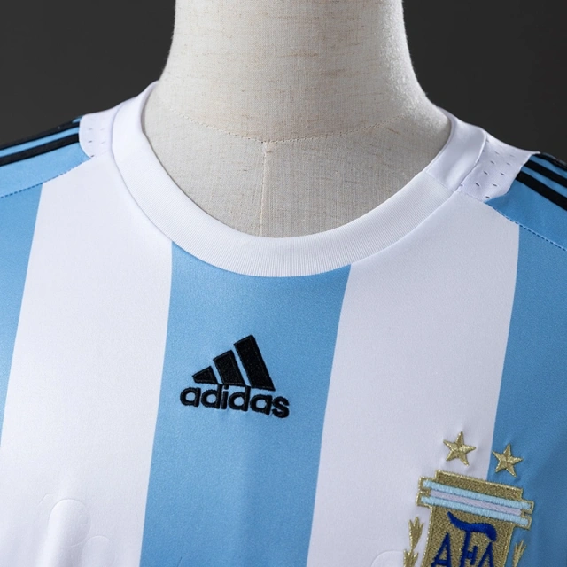 Retro Argentina 08/10 Home Jersey