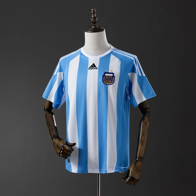 Retro Argentina 10/11 Home Jersey