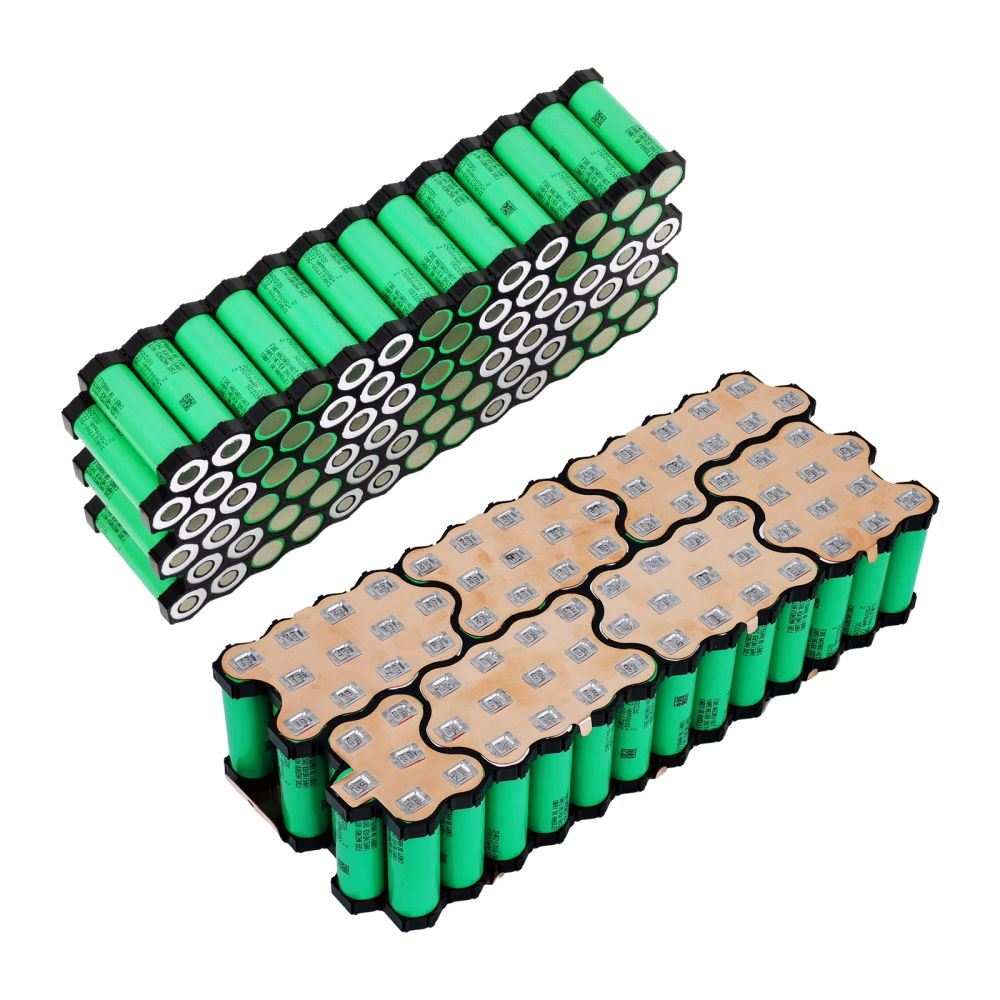 48V 30Ah Lithium Battery Powered by Samsung 21700 50S Cells (13S6P) Delivers Stable, Precise Power for Robot Lab Tests—150A Maximum Discharge Current, 100A Continuous Discharge, RS485 Communication