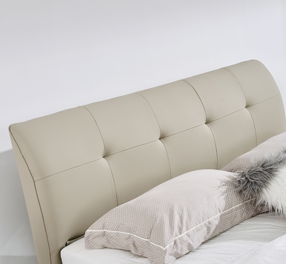 Modern minimalist soft bed, creating a warm bedroom experience