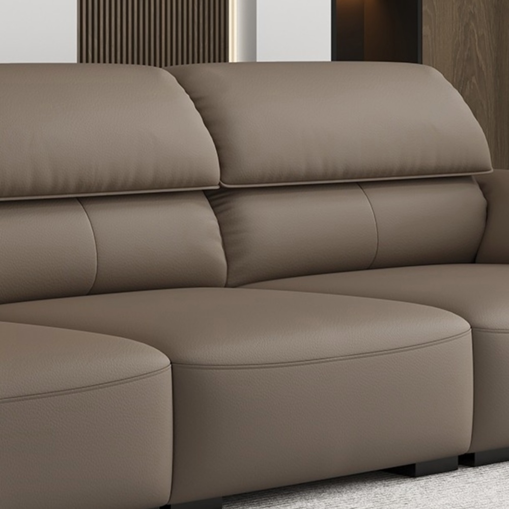 Italian minimalist leather sofa: minimalist texture, creating a comfortable living room area