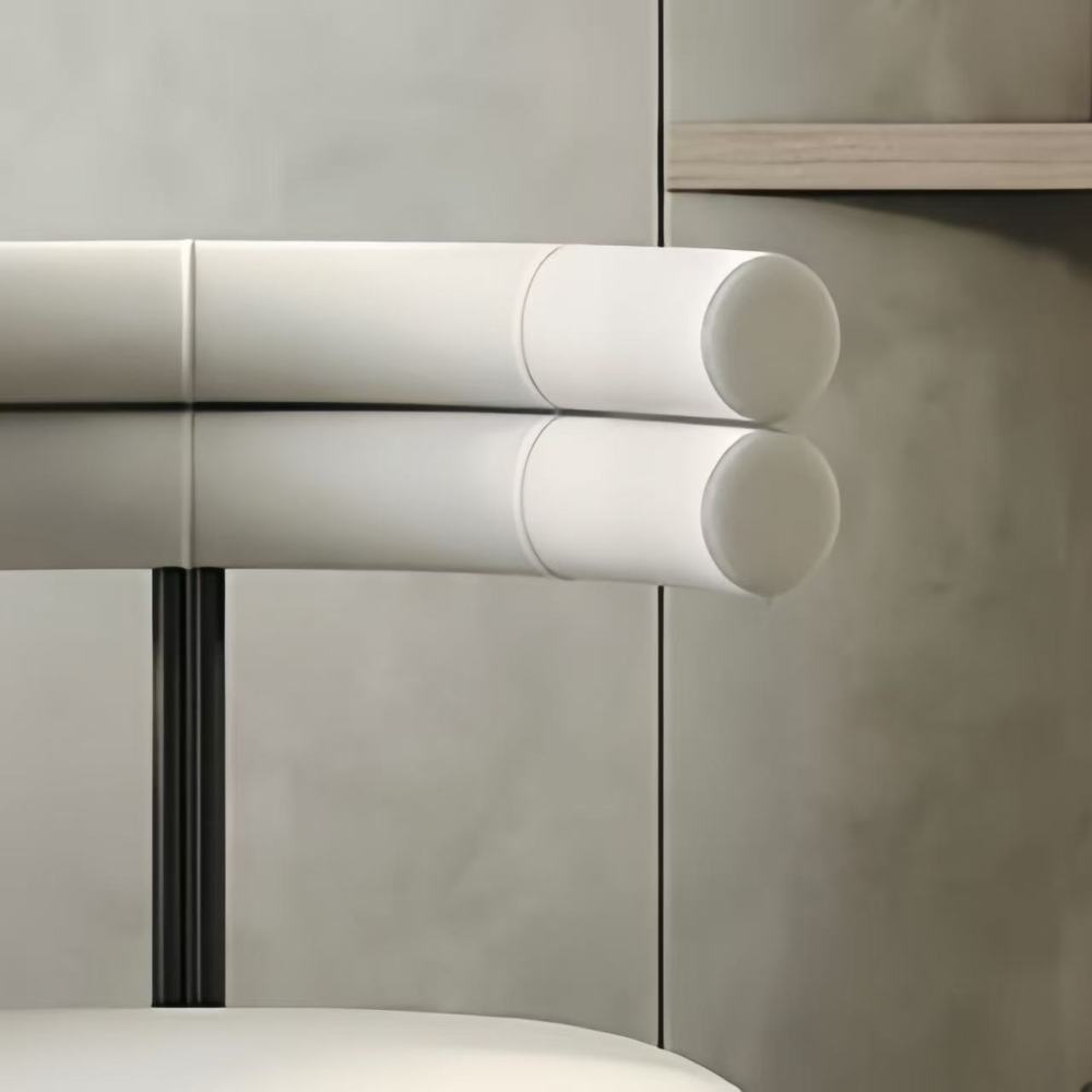Modern minimalist backrest chair: an elegant seating arrangement for home restaurants
