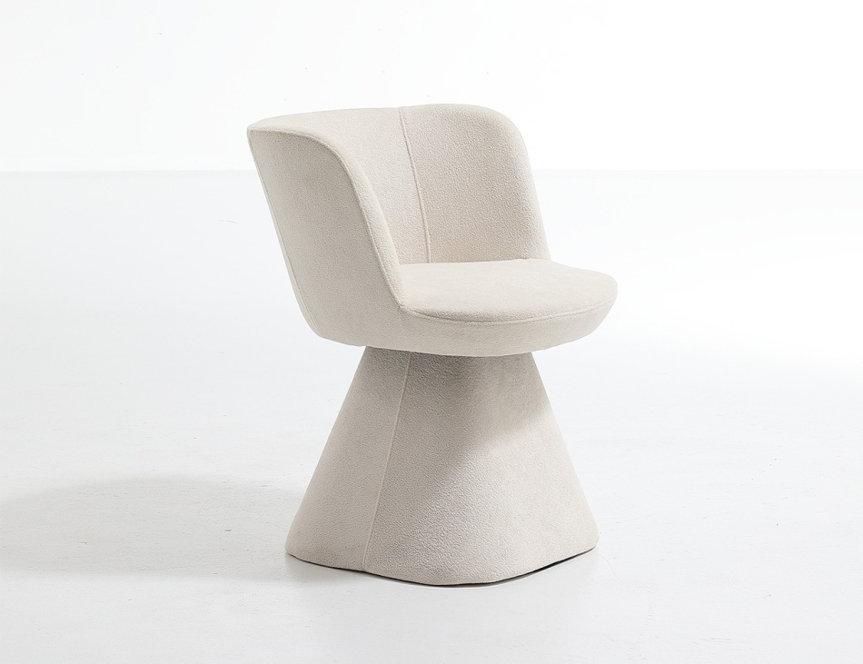 Fabric dining chairs: a gentle decoration in restaurants