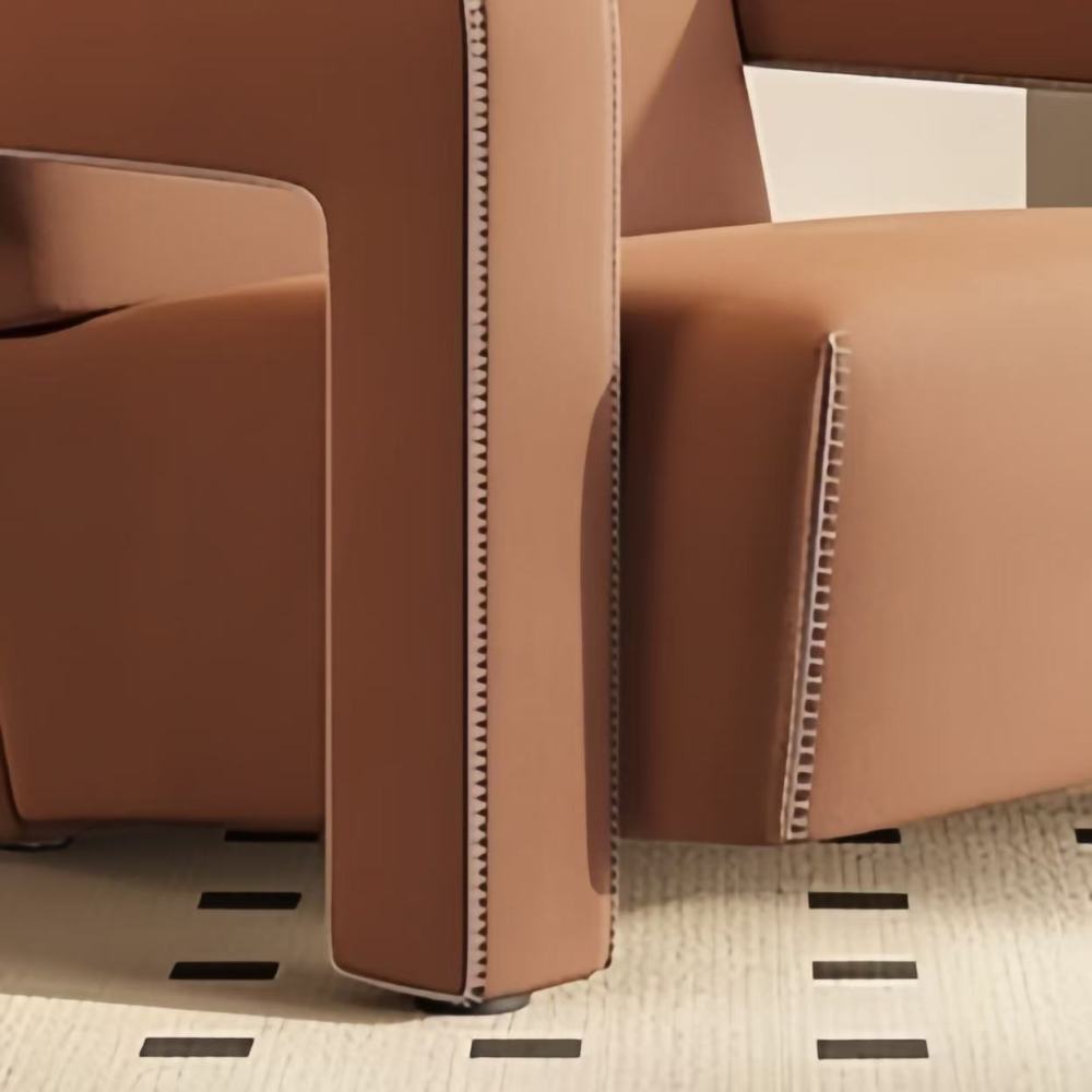 Give a 'foothold' for alone time: a simple single sofa, making the space more warm