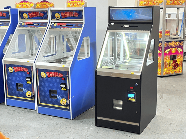  bonus hole coin pusher machine