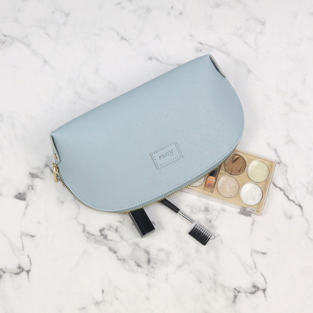 Essential Pouch Cosmetic Bag Recycled Leather - CBE002