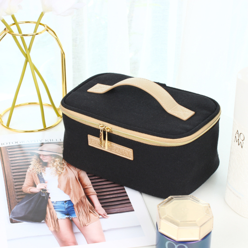 CBC113 semi-rigid box toiletry case