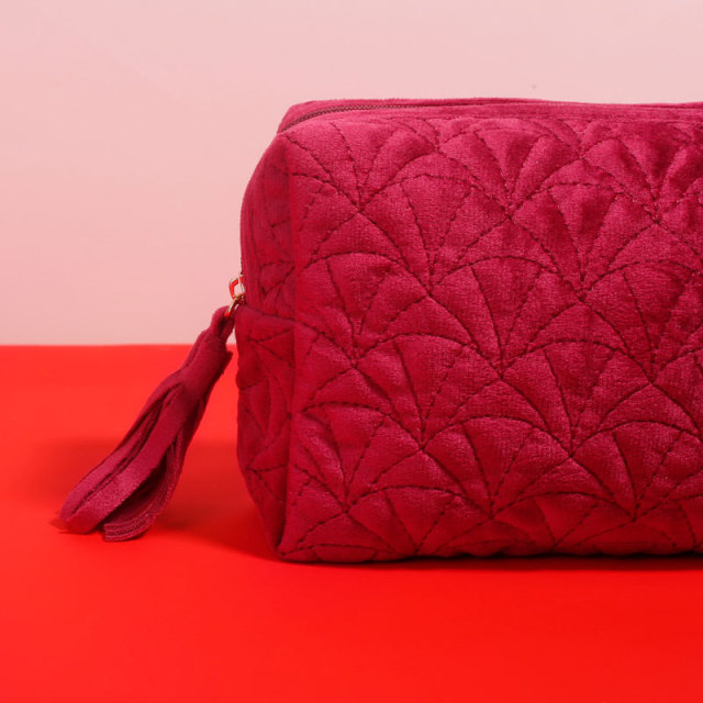 Essential Pouch Cosmetic Bag RPET Velvet - CBR234