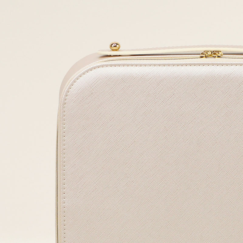 Fully Customizable Compartments