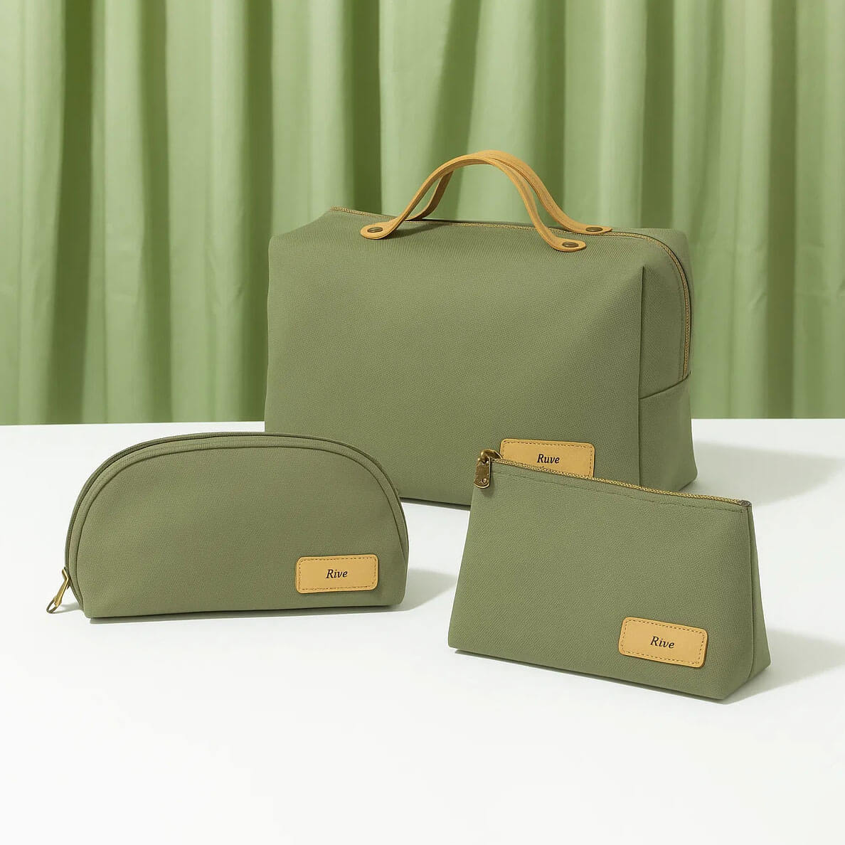 Men's Hanging Dopp Kit with Hook