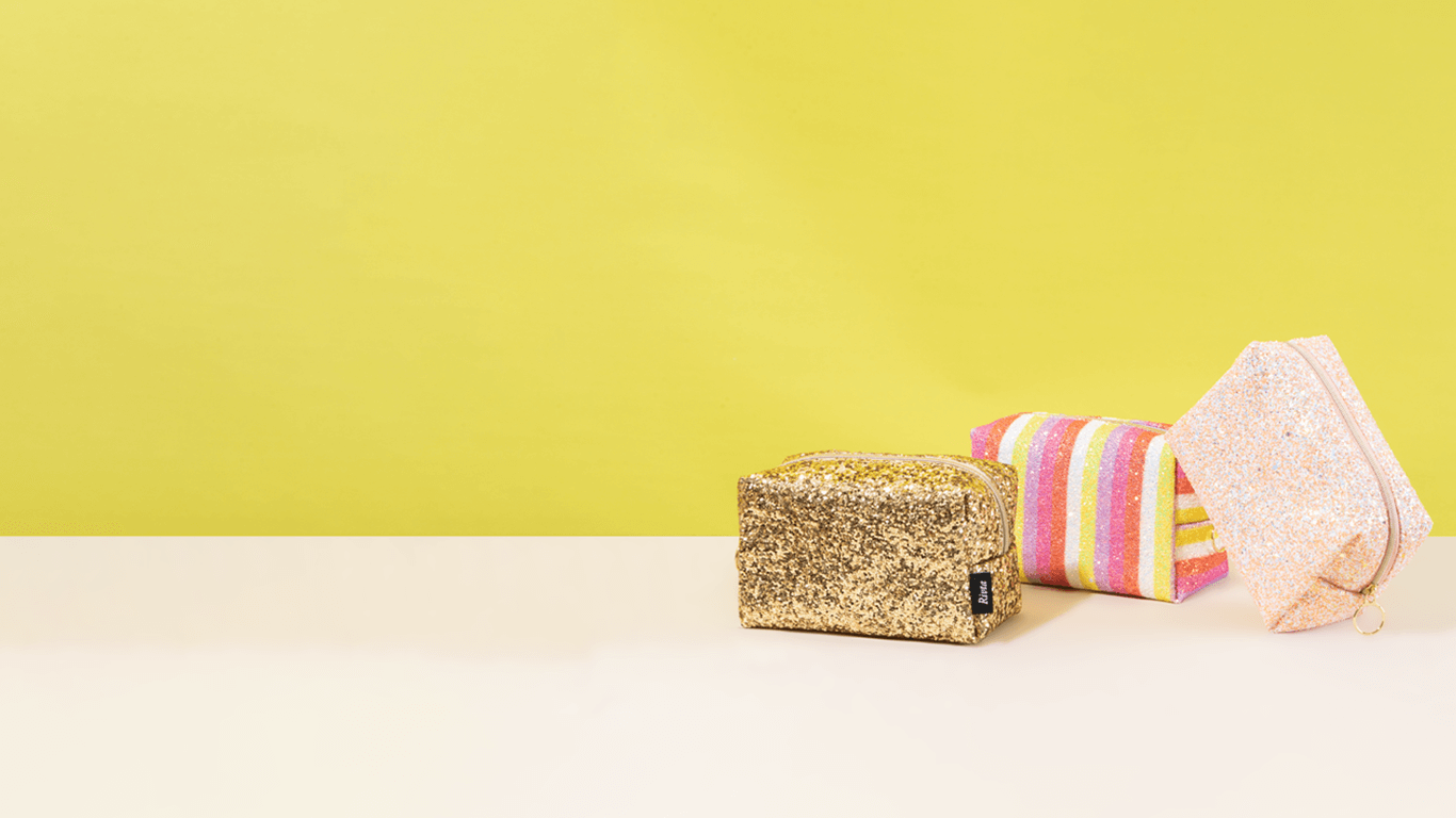 Wholesale mermaid sequin makeup pouch factory