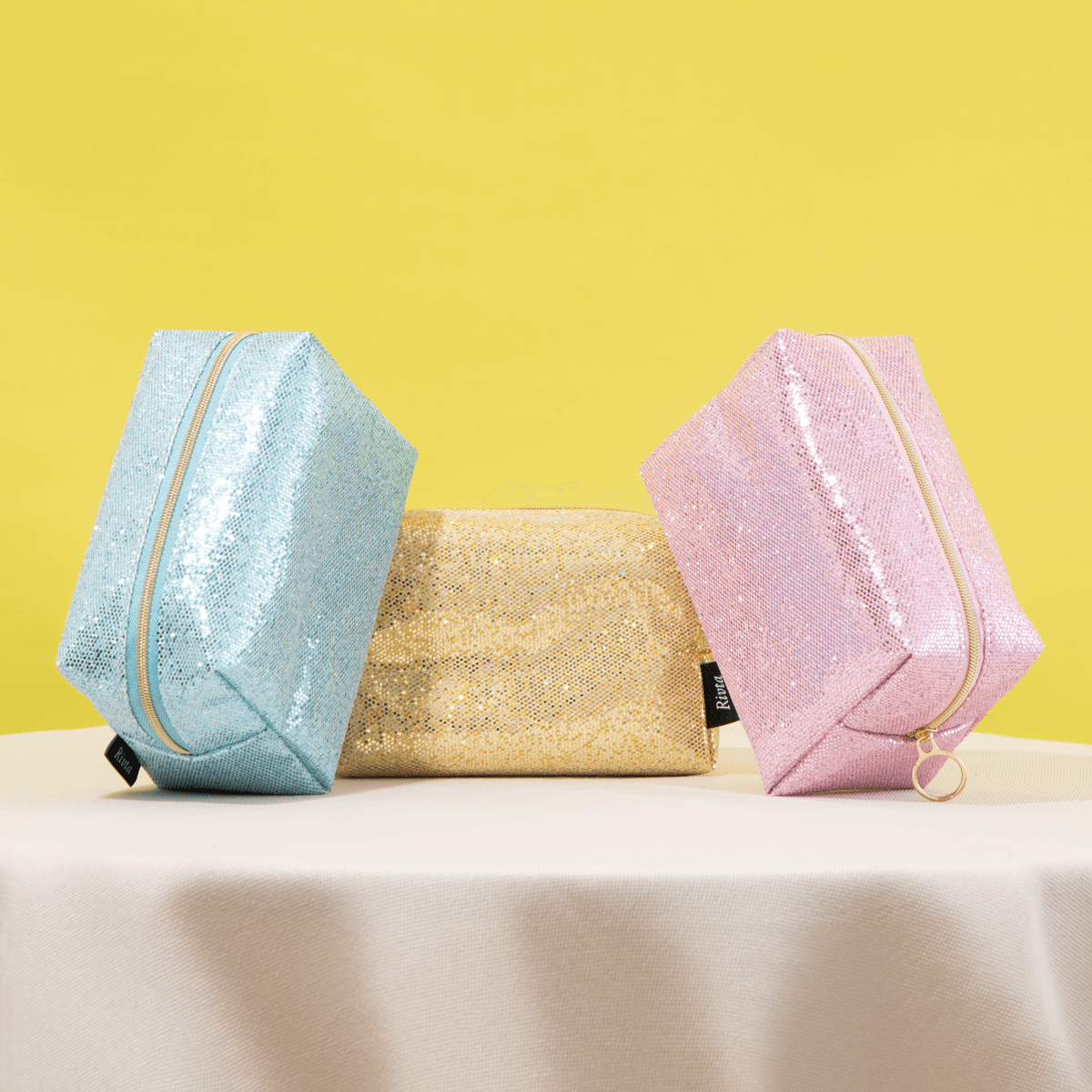 Wholesale mermaid sequin makeup pouch factory