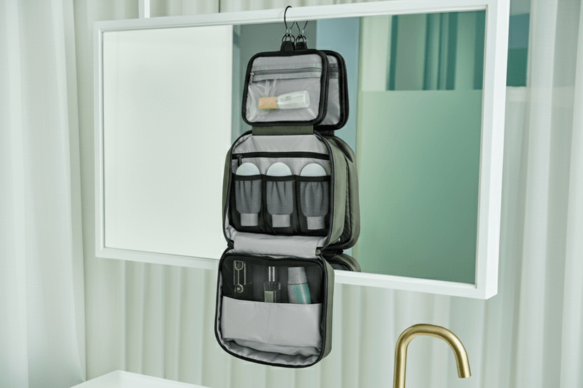 Travel & Toiletry Bags