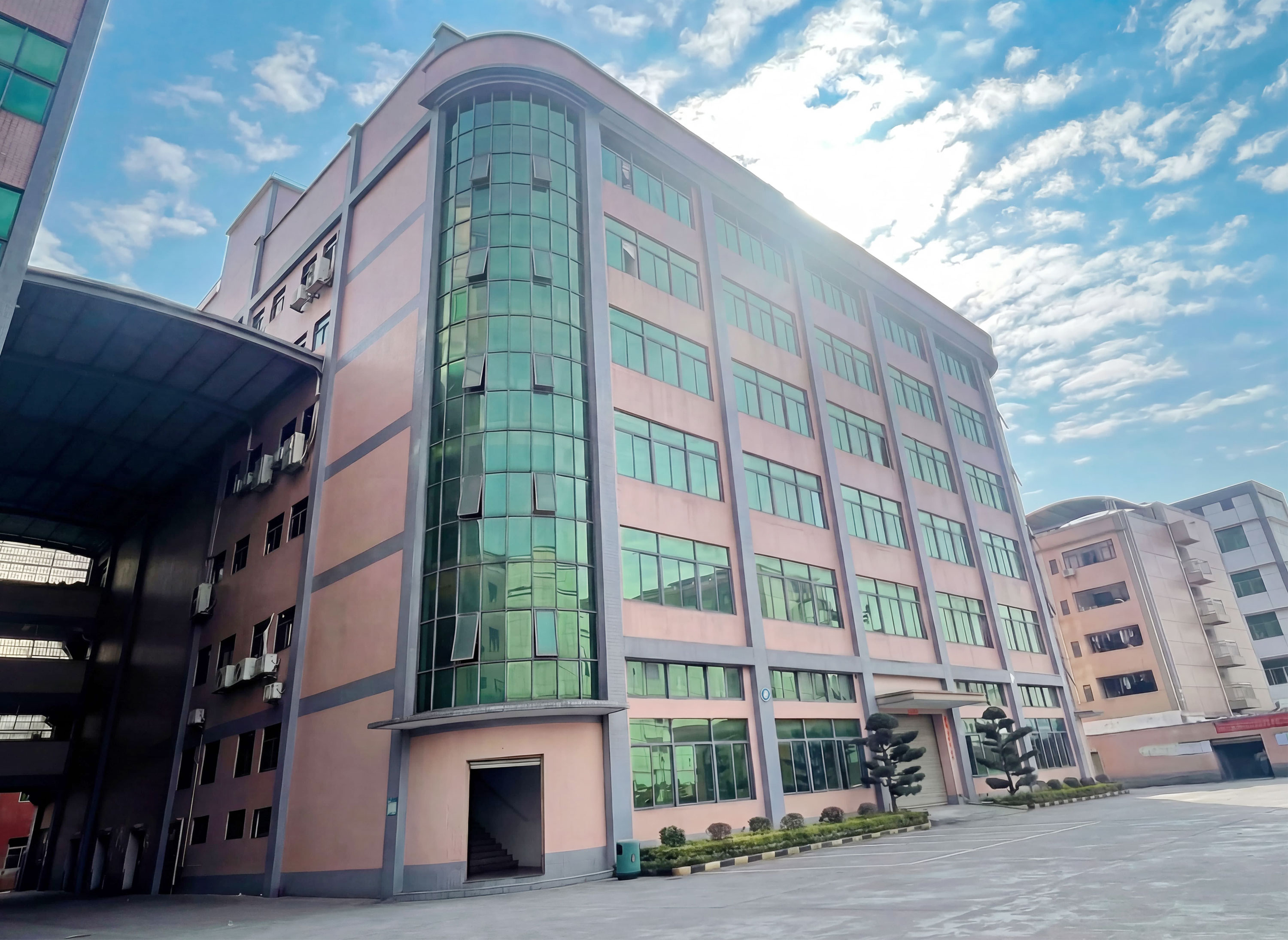 Custom Cosmetic Bag Manufacturer