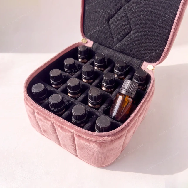 Custom Quilted Recycled Velvet Essential Oil Case - POC044