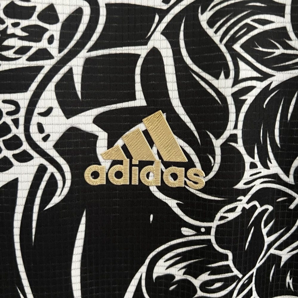 【Special kits】Real Madrid special dragon kit