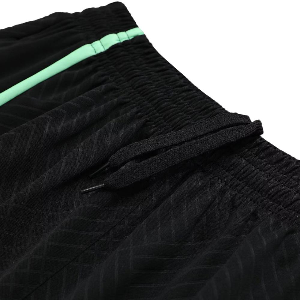 Liverpool Sleeveless Training Kit (Top+Shorts) Black 2023/24