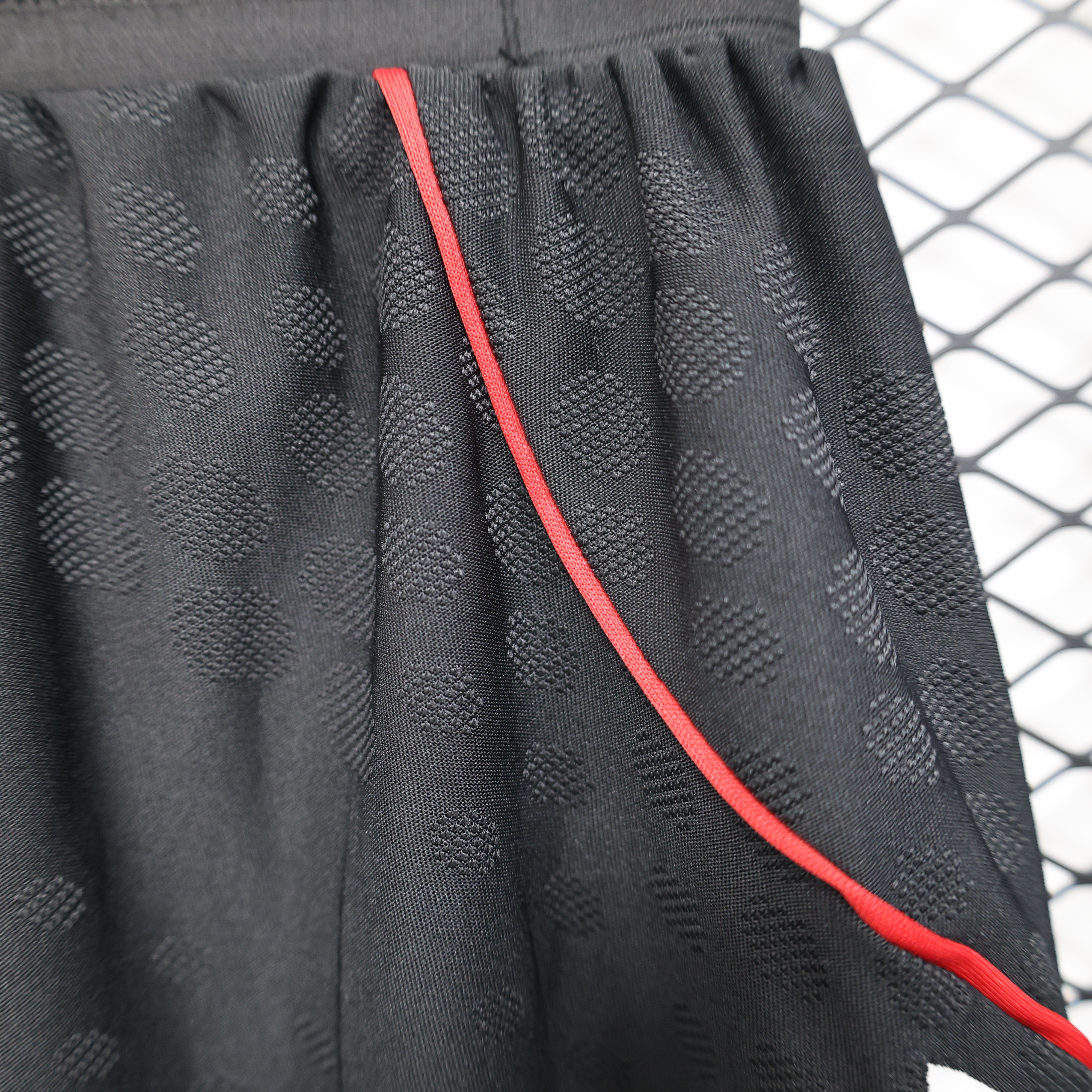 25-26 Liverpool Home Soccer Shorts Player Version