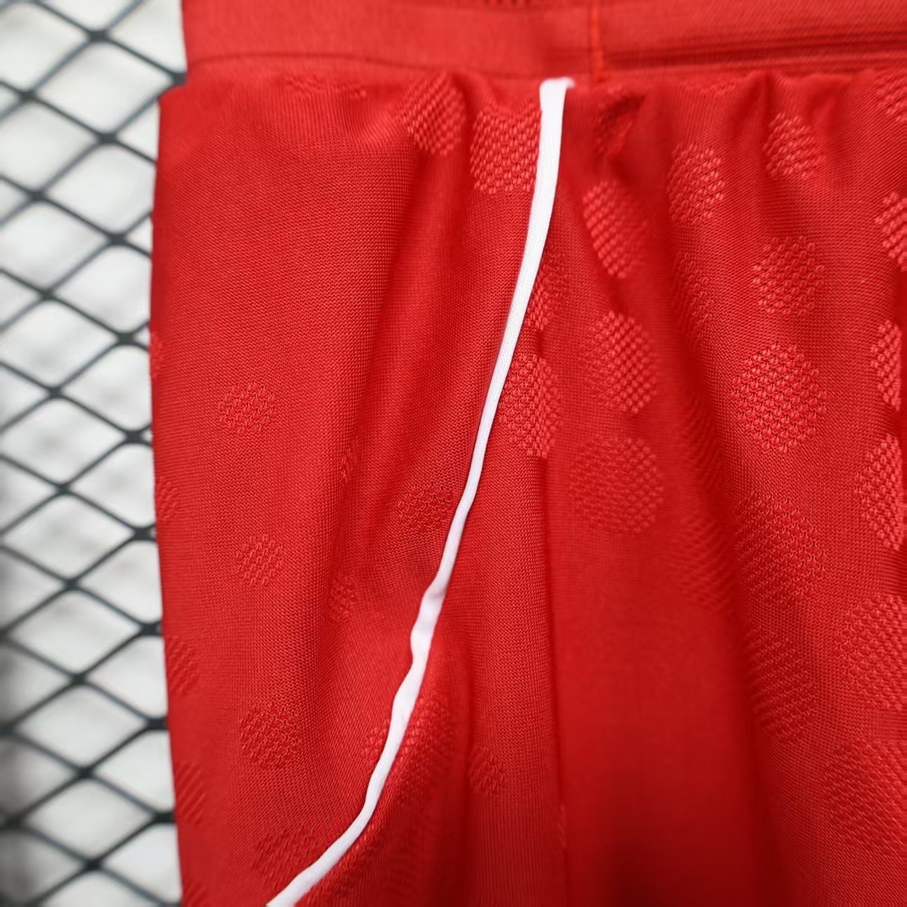 25-26 Liverpool Home Soccer Shorts Player Version