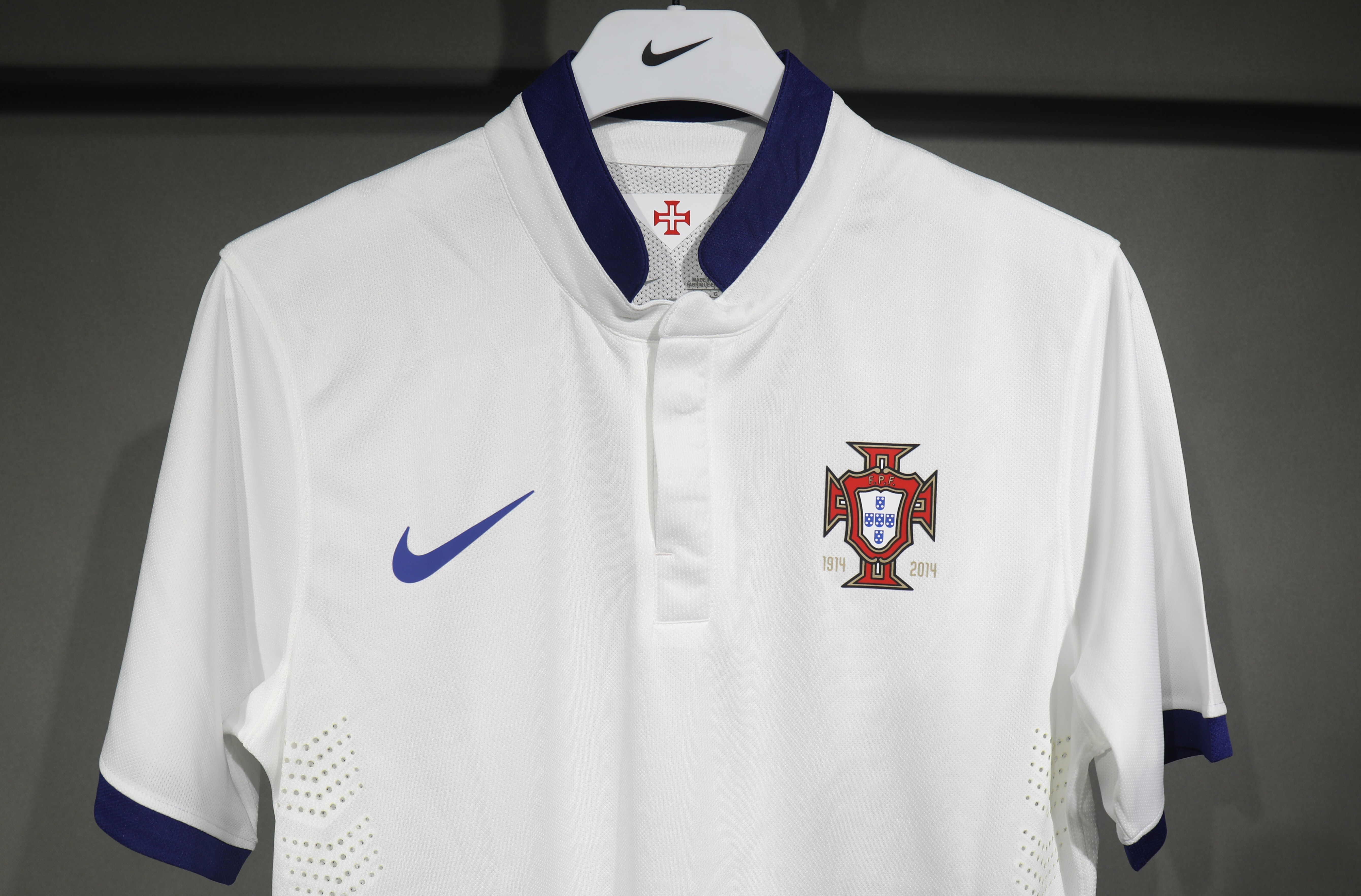 2014 Portugal  World Cup Away Retro Jersey Player Edition