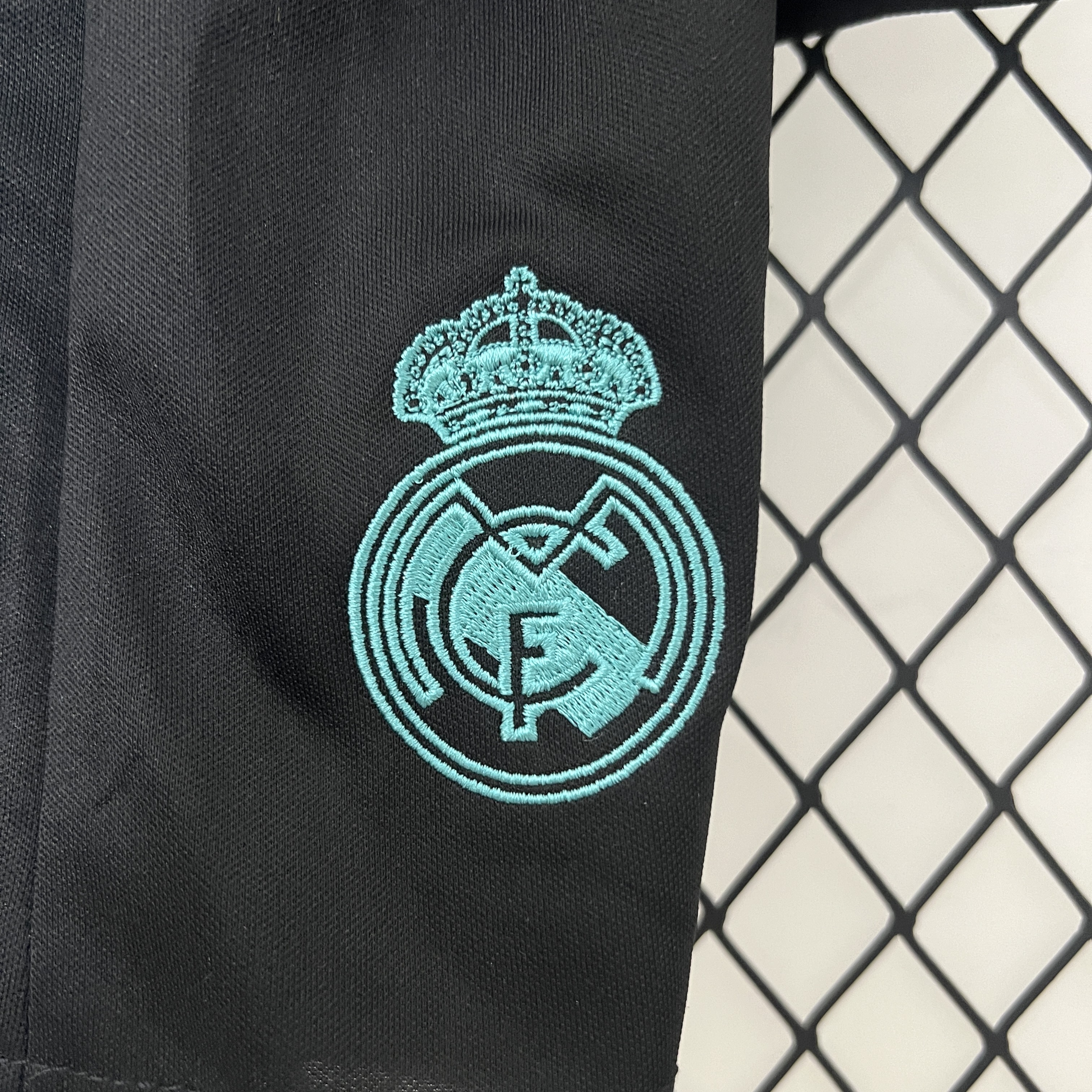 17-18 Real Madrid Away Retro Kids Kit Jersey+Shorts