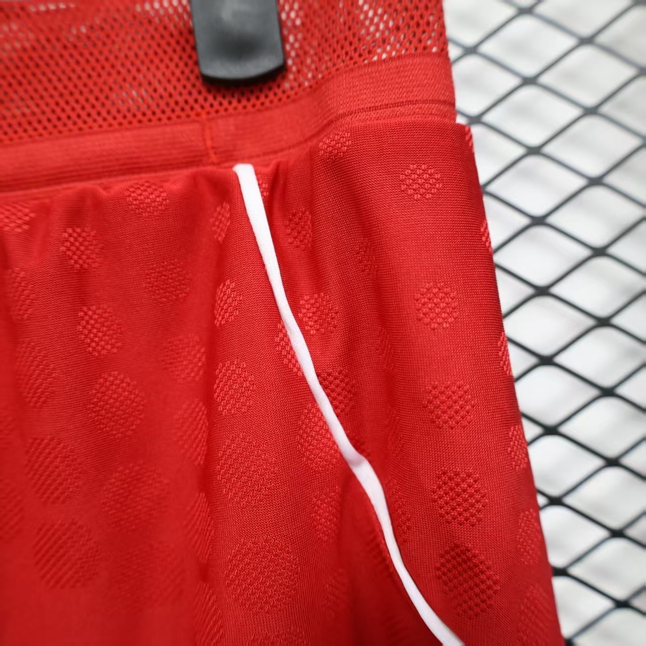 25-26 Liverpool Home Soccer Shorts Player Version
