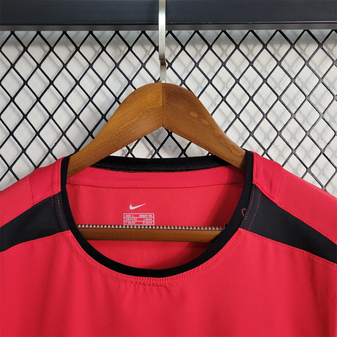 02-04 Manchester United Home Retro Jersey