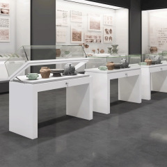 Jewelry display case