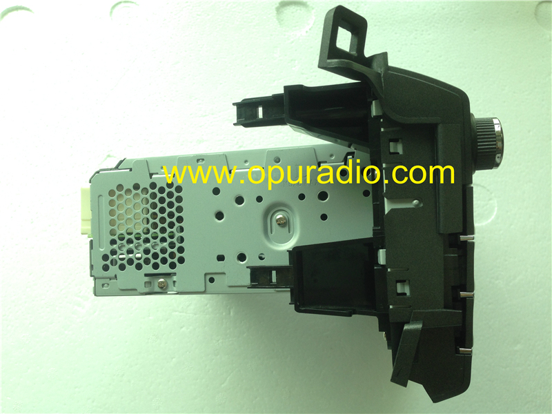 Toyota 86140-0R080 Fujitsu Ten single CD radio 6.1inch display with touch screen for Toyota RAV4 car radio Audio Phone AUX USB 2014 2015