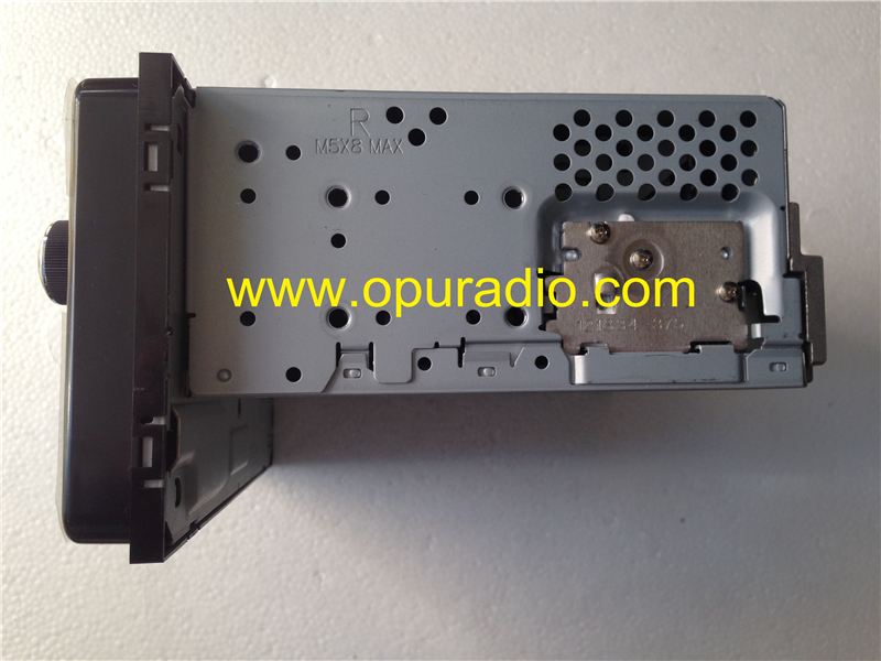 TOYOTA 86120-60K40 single CD radio AM FM MP3 AUX USB Bluetooth