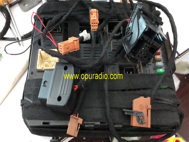 Extend cable with sockets to power on bench Citroen C4 Cactus C3 Diesel SMEG Peugeot car navigation systems old style