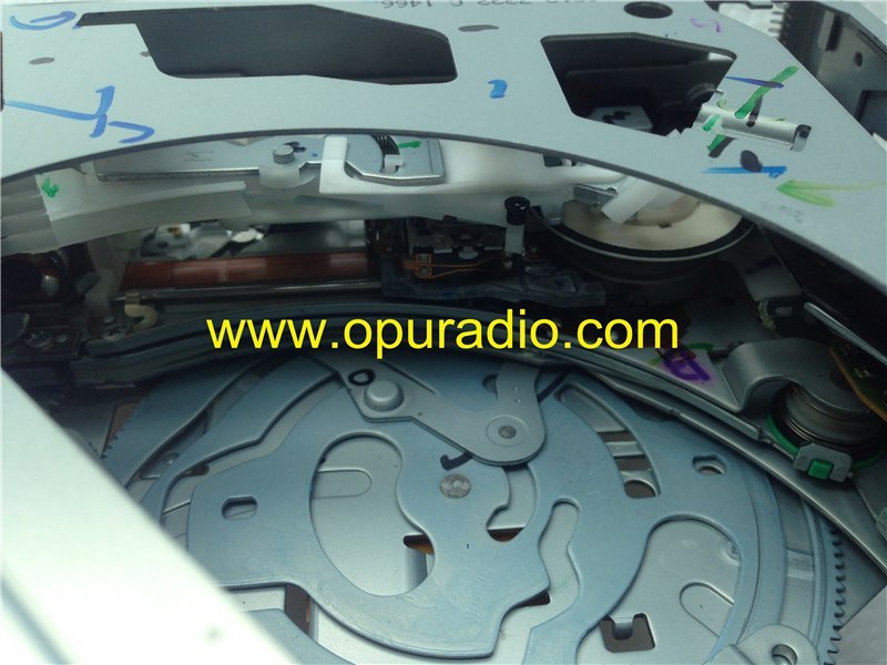 Pioneer 6-disc CD/DVD changer Mechanism without PCB old style for OEM Toyota LAND CRUISER Lexus IS250 IS350 ES350 ES240 RX270 RX350 LX570