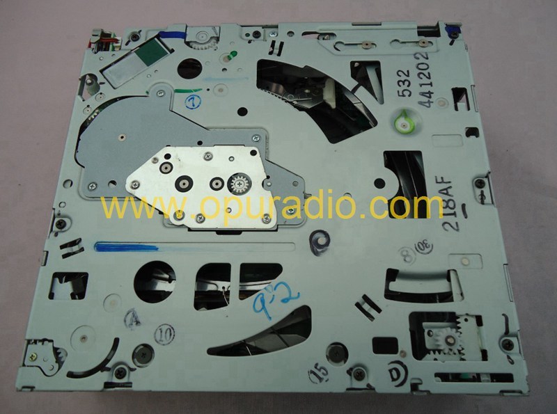 Mitsubishi 6 CD mechanism with MP3 for Chrysler 300C Car CD changer radio Tuner Subaru cd player