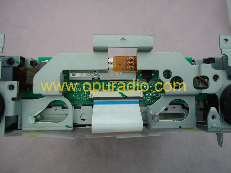 Pioneer 6-disc CD changer mechanism for Acura Toyota Lexus Skoda Chrysler VW car radio system
