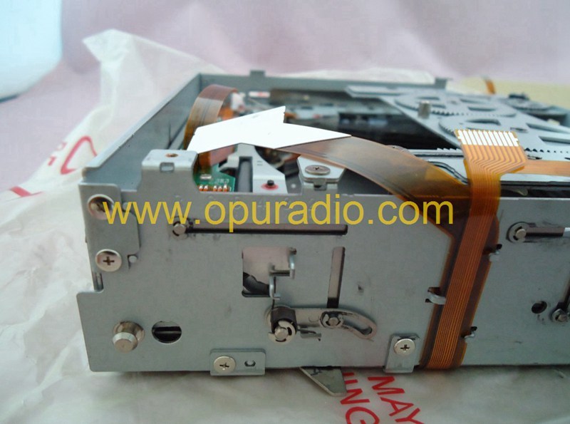 Clarion 6 CD mechanism old style for Nissan Infiniti G35 Lexus Acura Honda car CD radio tuner systems