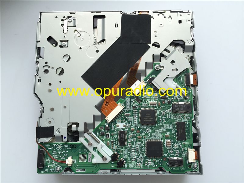 Brand new Matsushita 6-Disc CD changer mechanism | Panasonic CQ