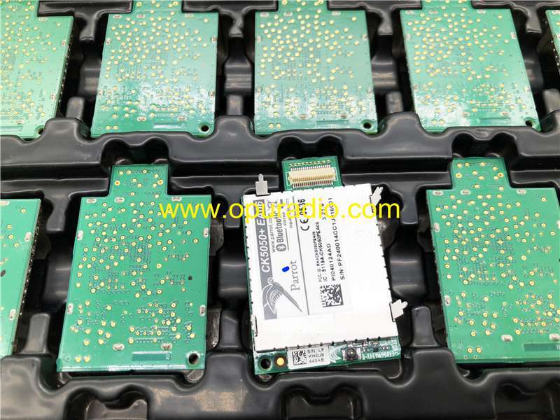 Parrot CK5050+EA06 Bluetooth Module for 86120-YV010 10-13 Toyota AYGO Pegueot 107 Petrol Citroen C1